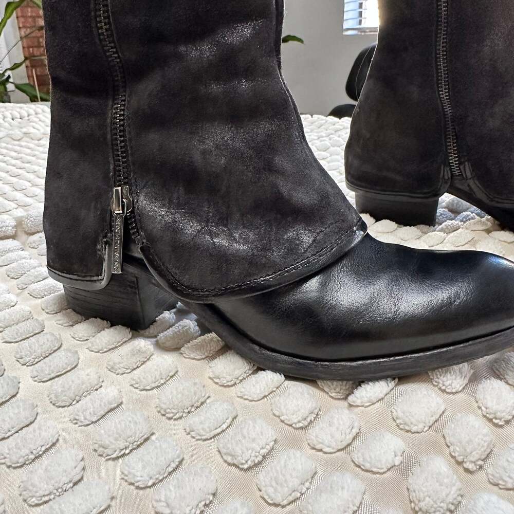 Whimsy Goth Donald J Pliner 'Devi4' Boot Black Leather Size 7M - Picture 5 of 6